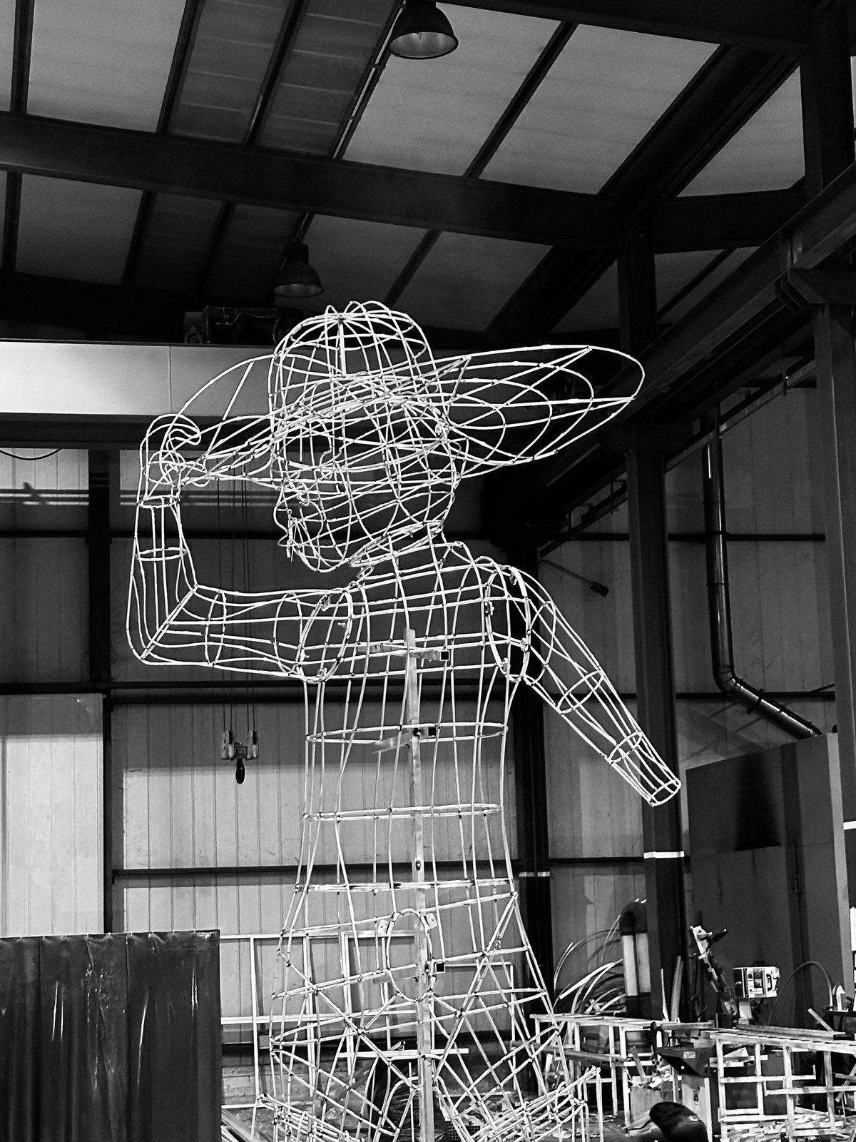 La struttura di una scultura durante la produzione RBR